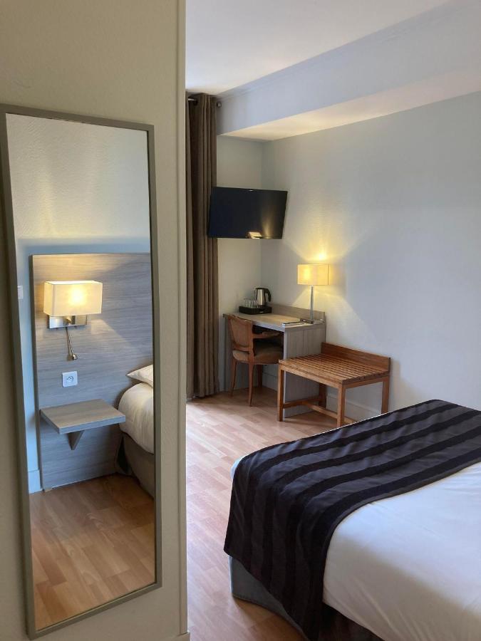 Hotel De La Poste 푸일리엔아그수아 외부 사진