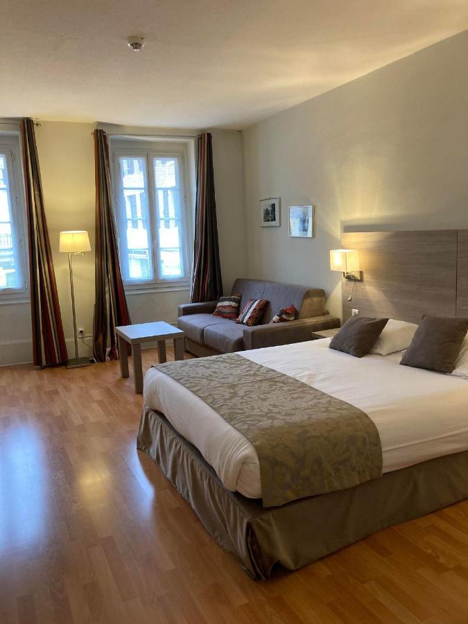 Hotel De La Poste 푸일리엔아그수아 외부 사진